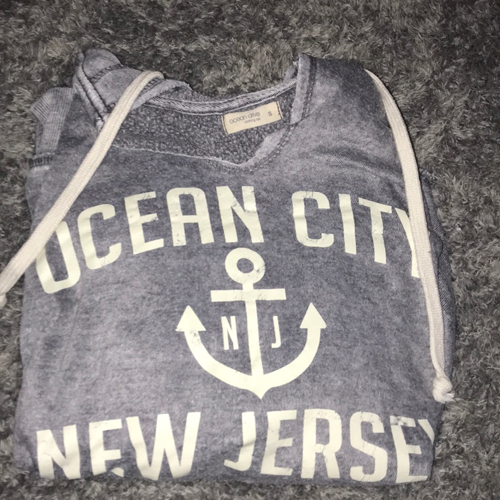 OCEAN DRIVE SWEATSHIRT!!